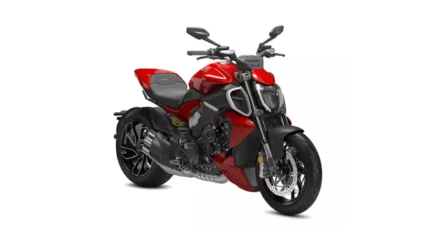 Ducati Diavel V4 Ducati Red